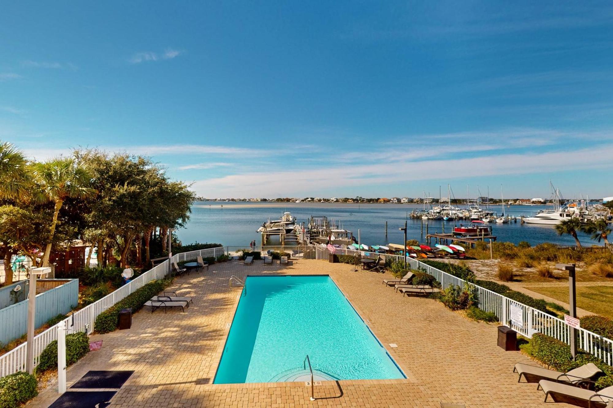 South Harbour 2A Apartment เพนซาโคลาบีช ภายนอก รูปภาพ
